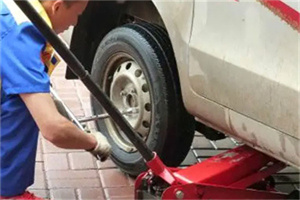 六里桥附近拖车24小时服务热线电话